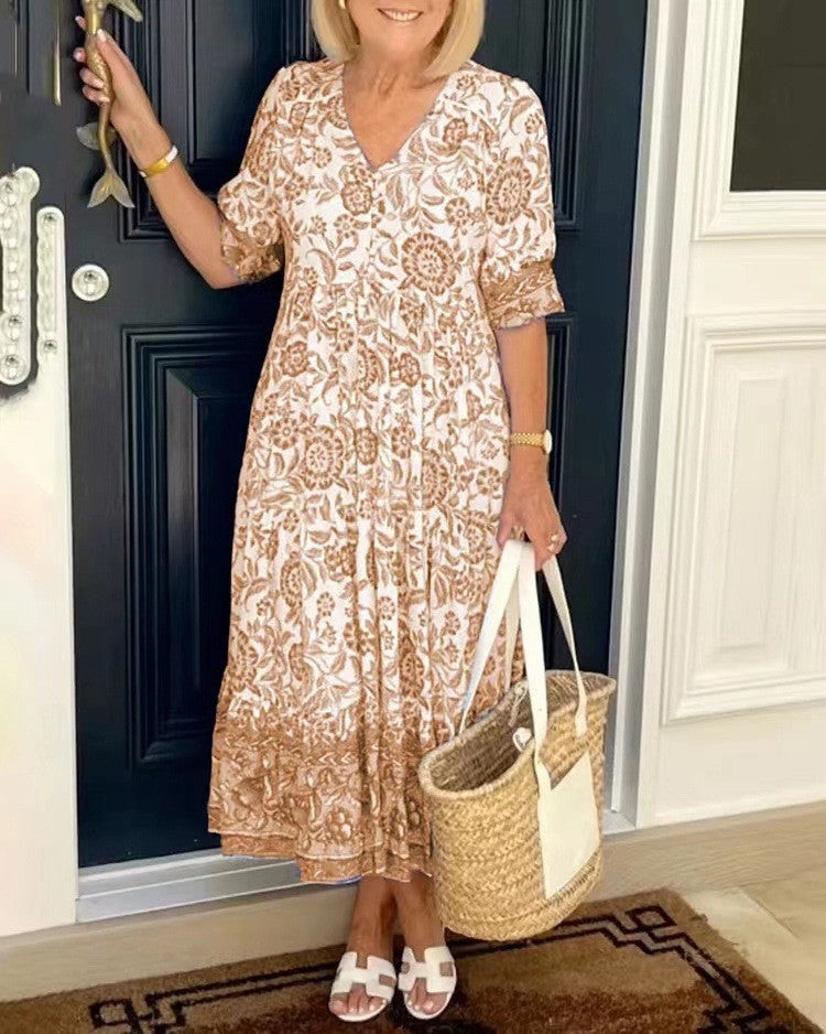 Abito floreale elegante con scollo a V