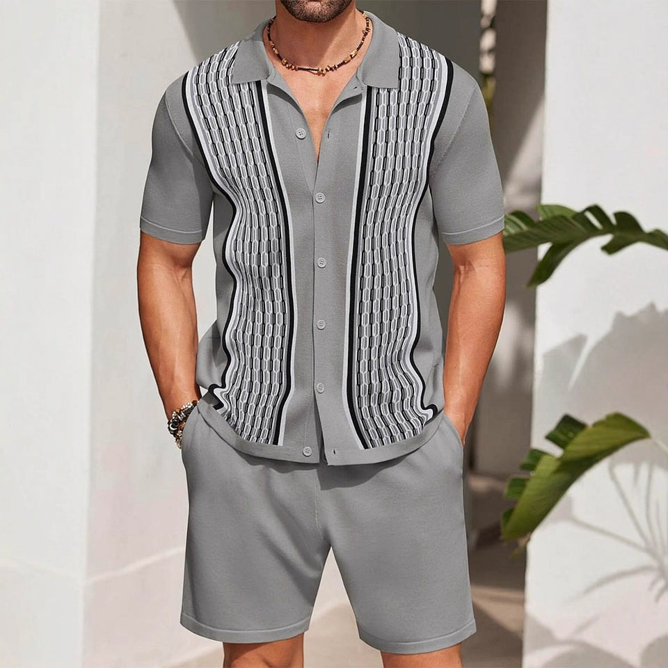 Completo estivo da uomo in due pezzi con camicia a maniche corte e pantaloncini