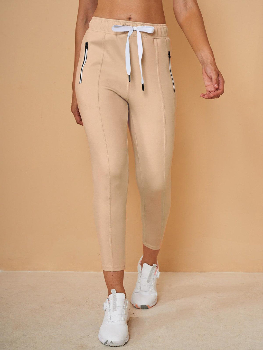 Women’s Drawstring Capri Sweatpants