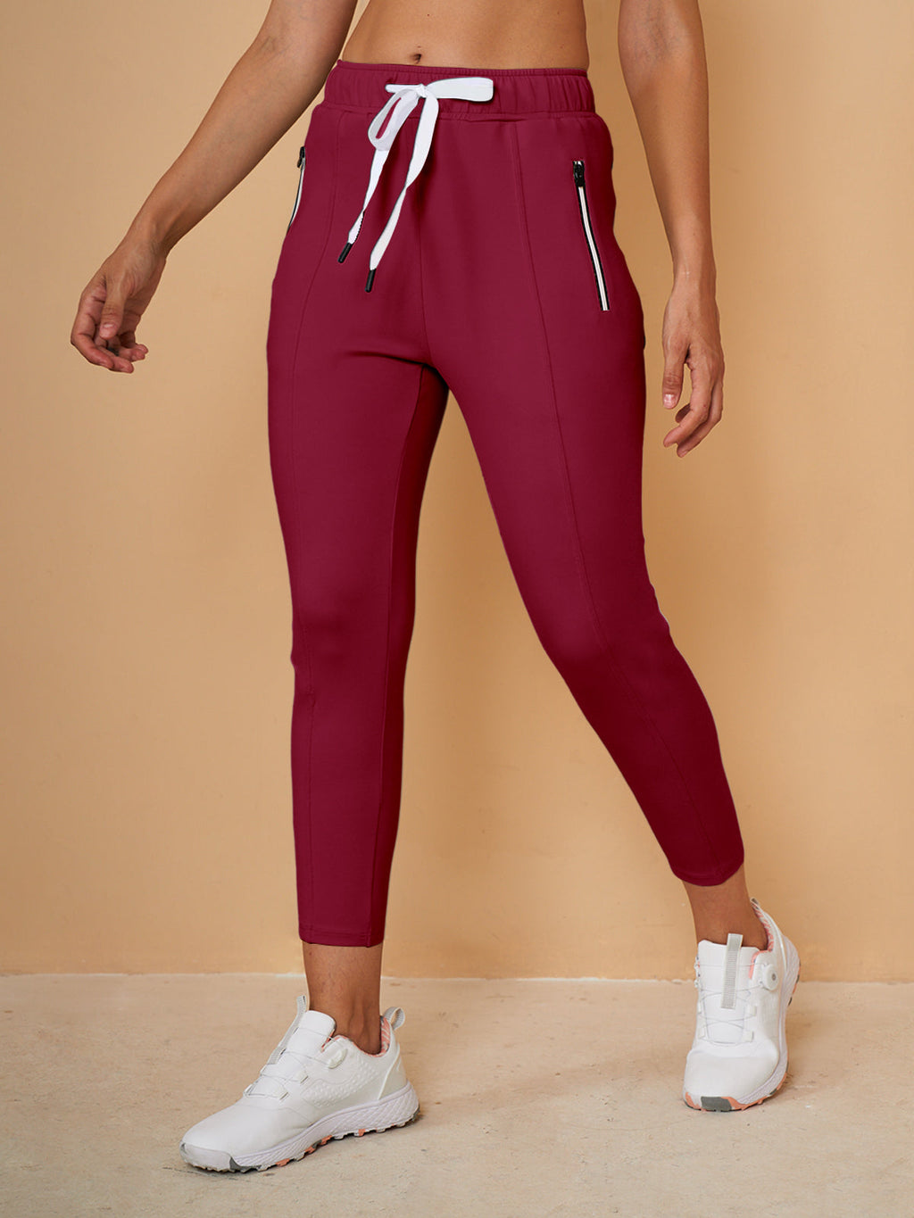 Women’s Drawstring Capri Sweatpants