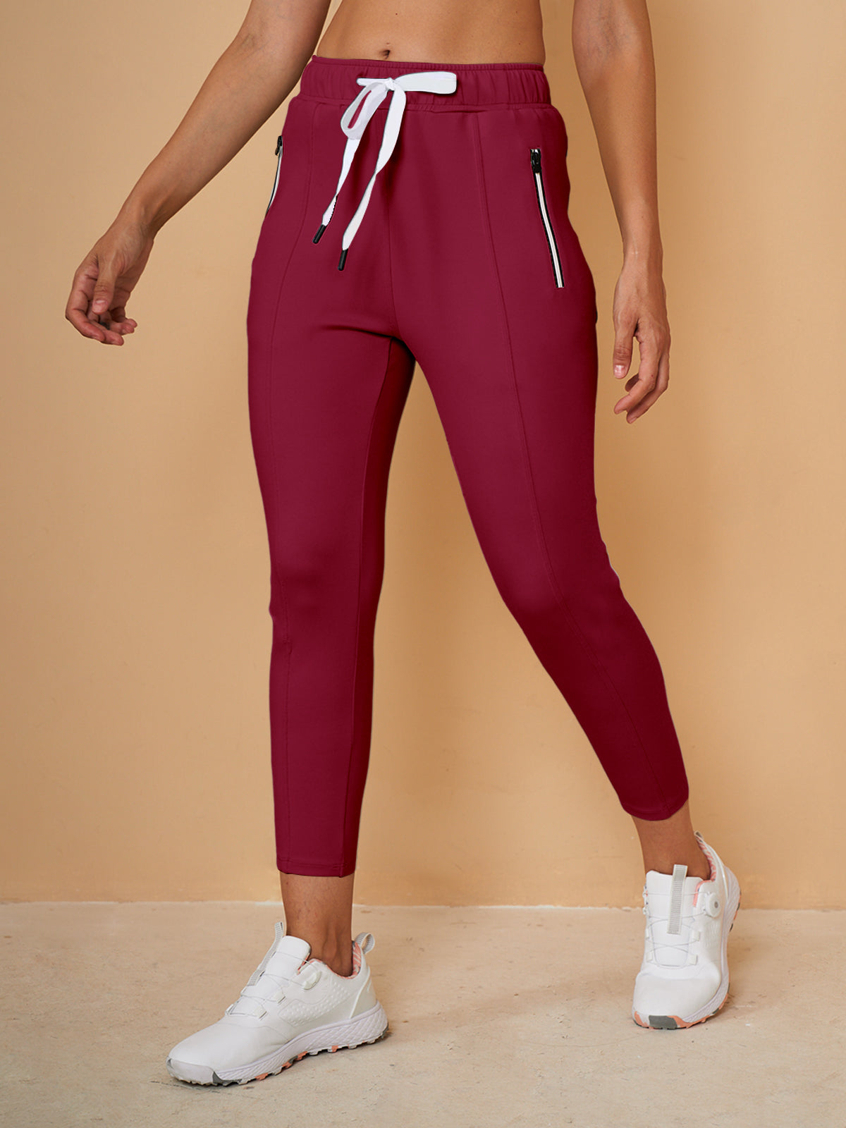 Women’s Drawstring Capri Sweatpants