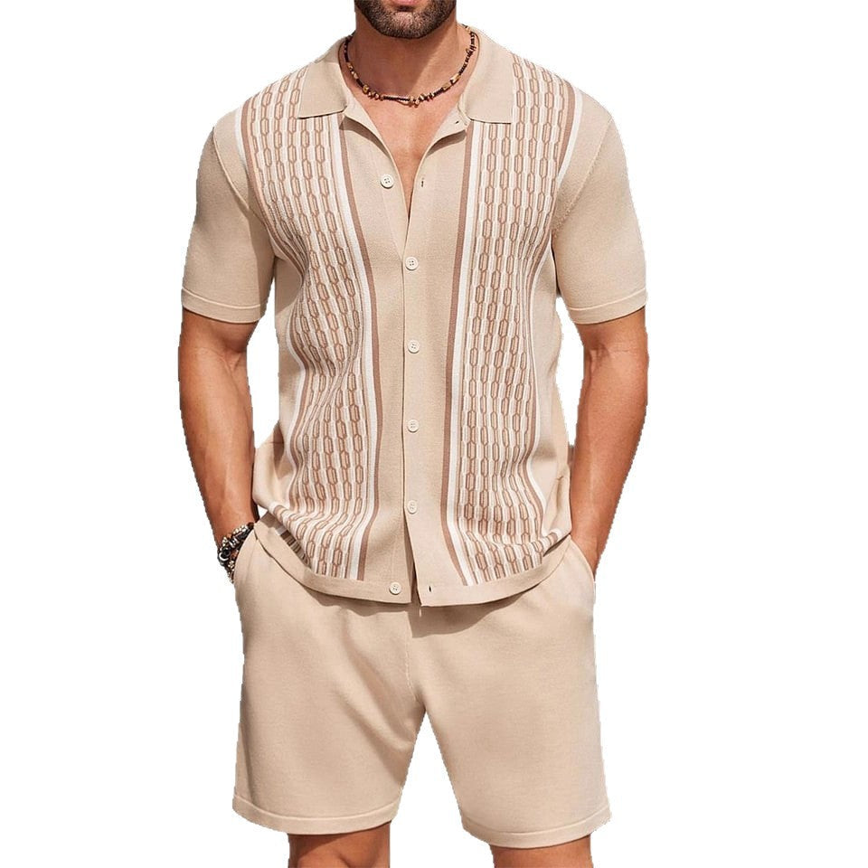 Completo estivo da uomo in due pezzi con camicia a maniche corte e pantaloncini