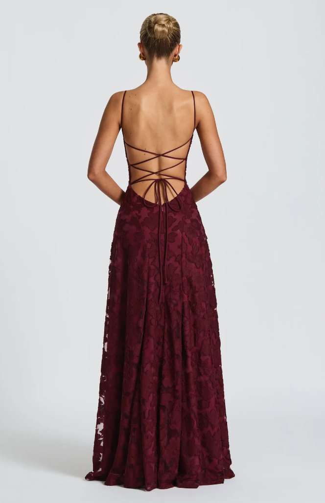 Ava | Figure-Hugging & Glamorous Long Dress 2