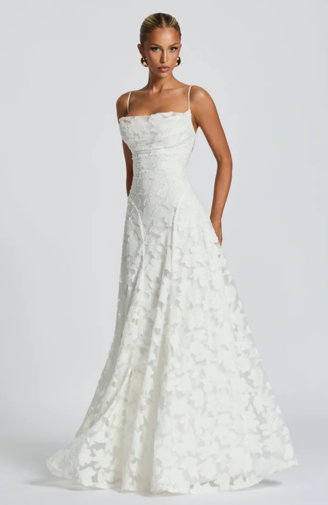 Ava | Figure-Hugging & Glamorous Long Dress 4
