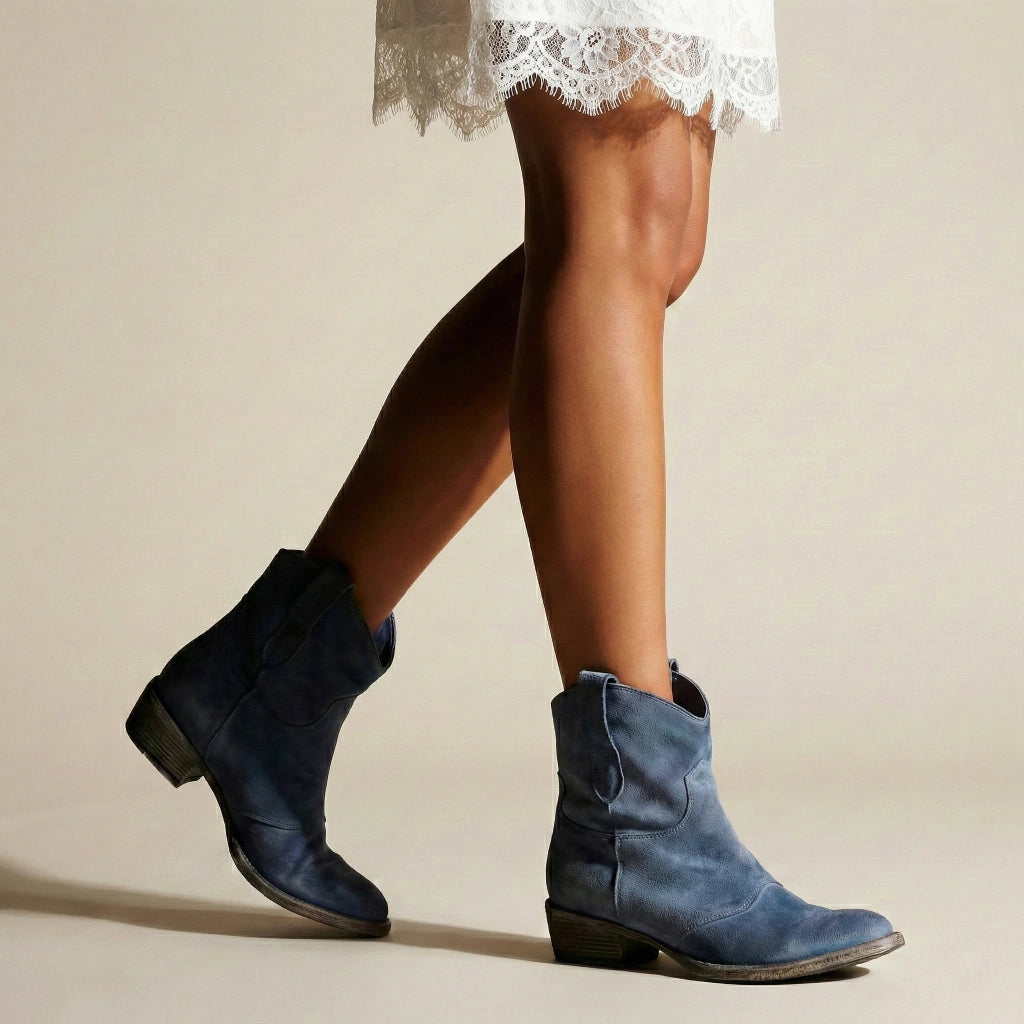 Stivaletti da donna con tacco basso in stile cowboy