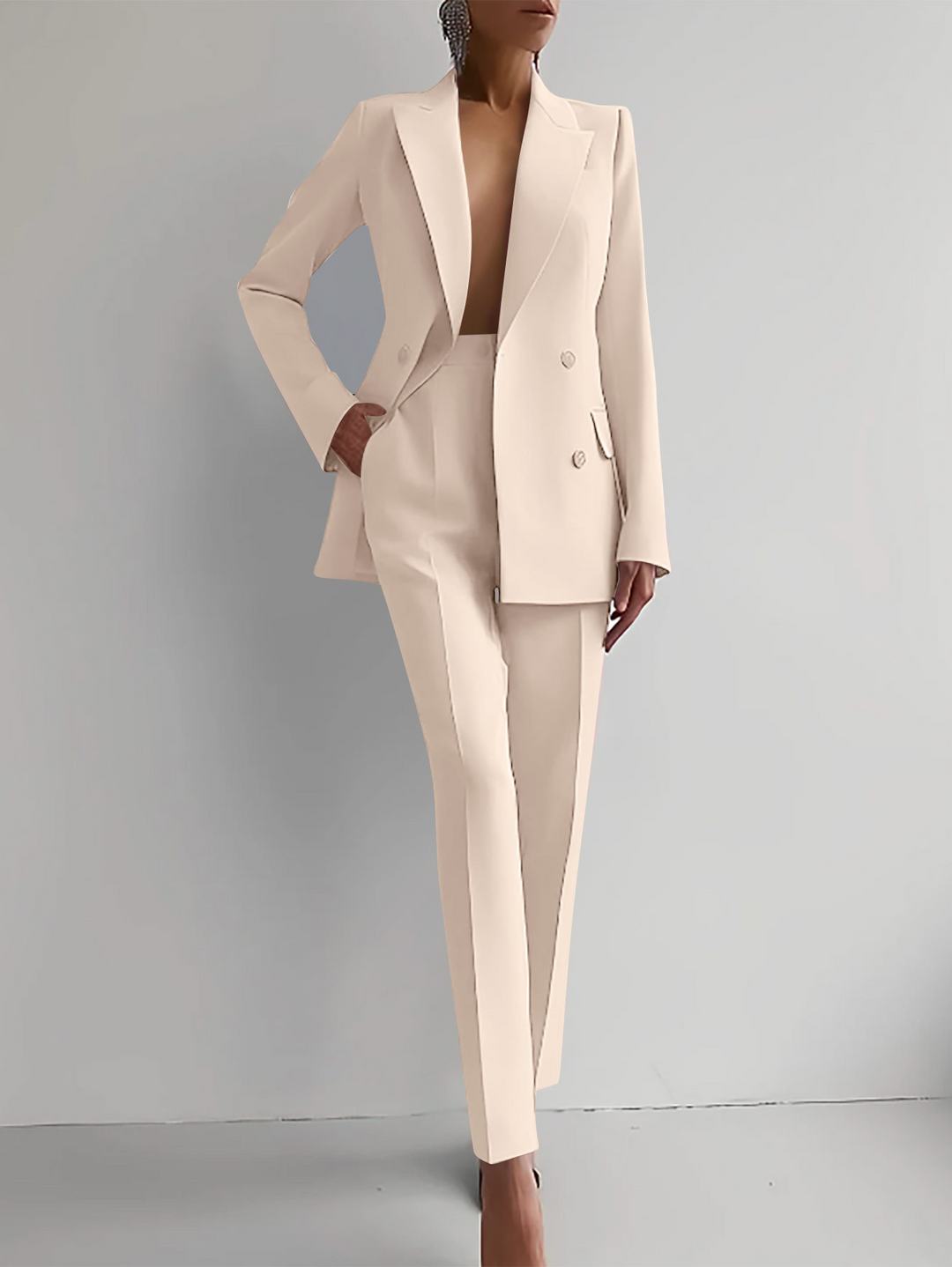 Set elegante da due pezzi con blazer per donna - Sartoria raffinata e sofisticazione moderna