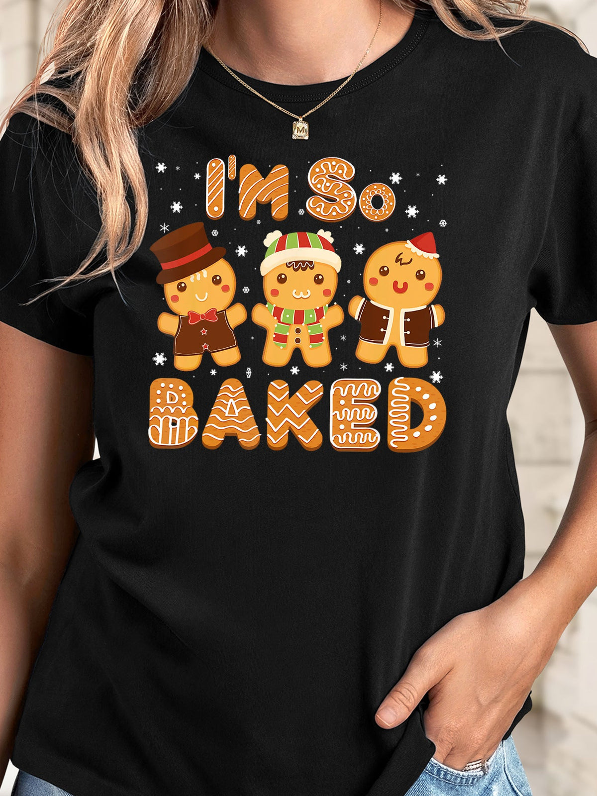 Women's Christmas T-Shirt – Funny Gingerbread Men “I'm So Baked” Graphic Tee