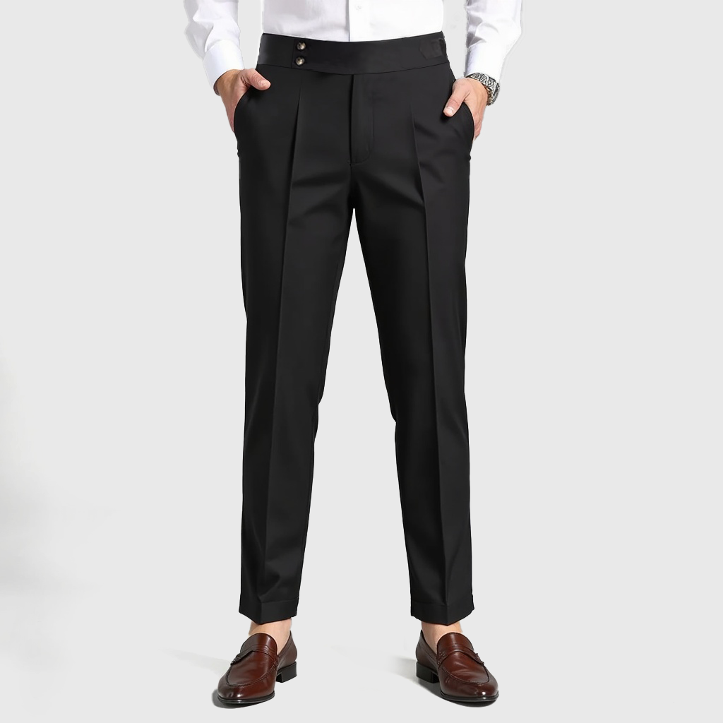 Pantaloni da uomo con pieghe frontali e passanti per cintura