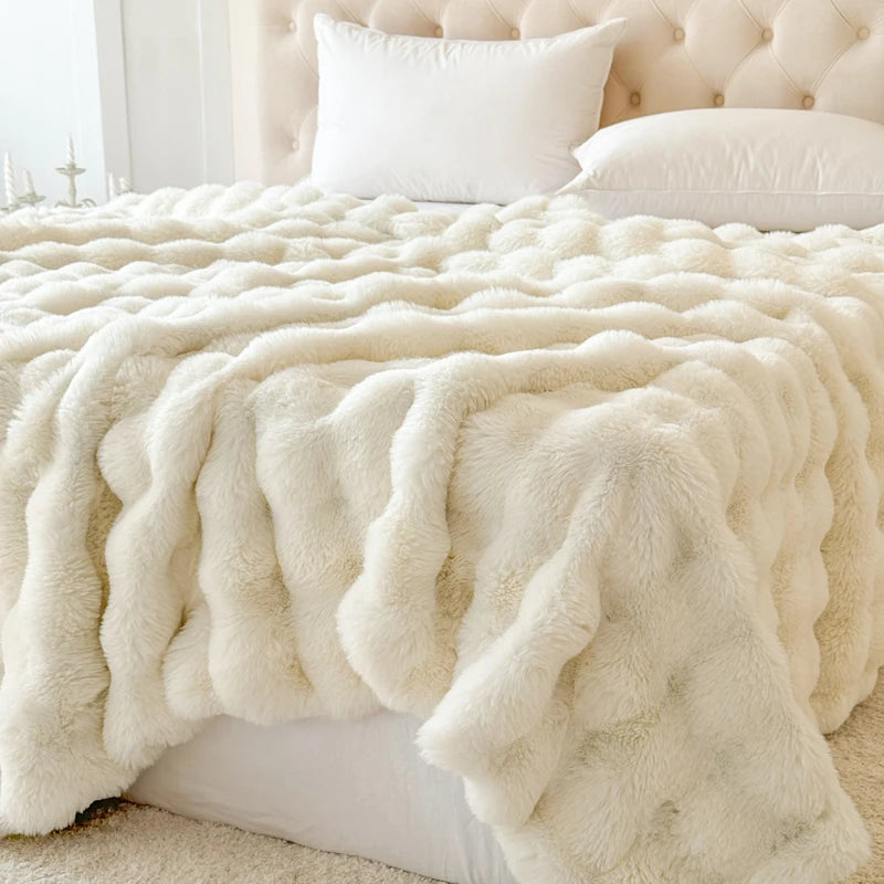 Coperta Extra Spessa a Doppio Strato | Morbida Pelliccia Sintetica di Coniglio | Versatile e Facile da Pulire
