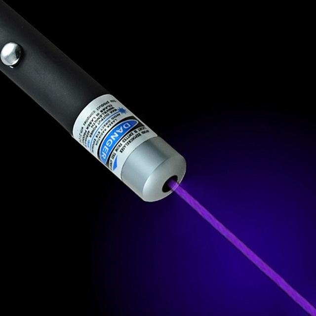 High-Performance Multi-Color Laser Pointer – Red, Green, Blue-Violet