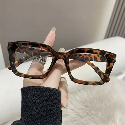 Blue Light Blocking Reading Glasses – Oversized Frame for All Face Shapes