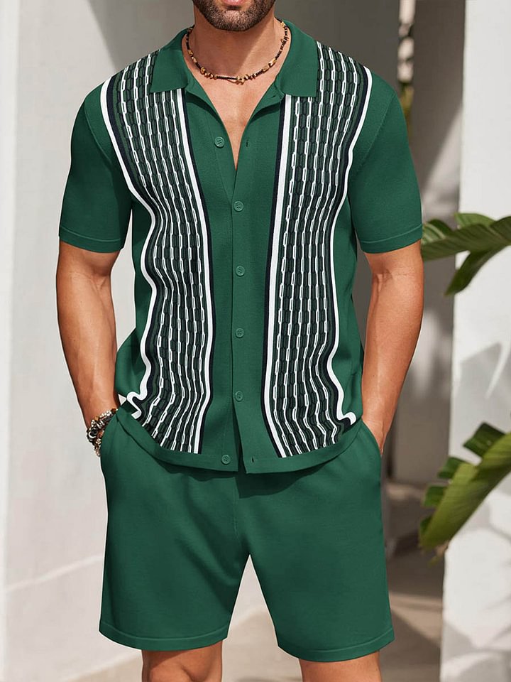 Completo estivo da uomo in due pezzi con camicia a maniche corte e pantaloncini