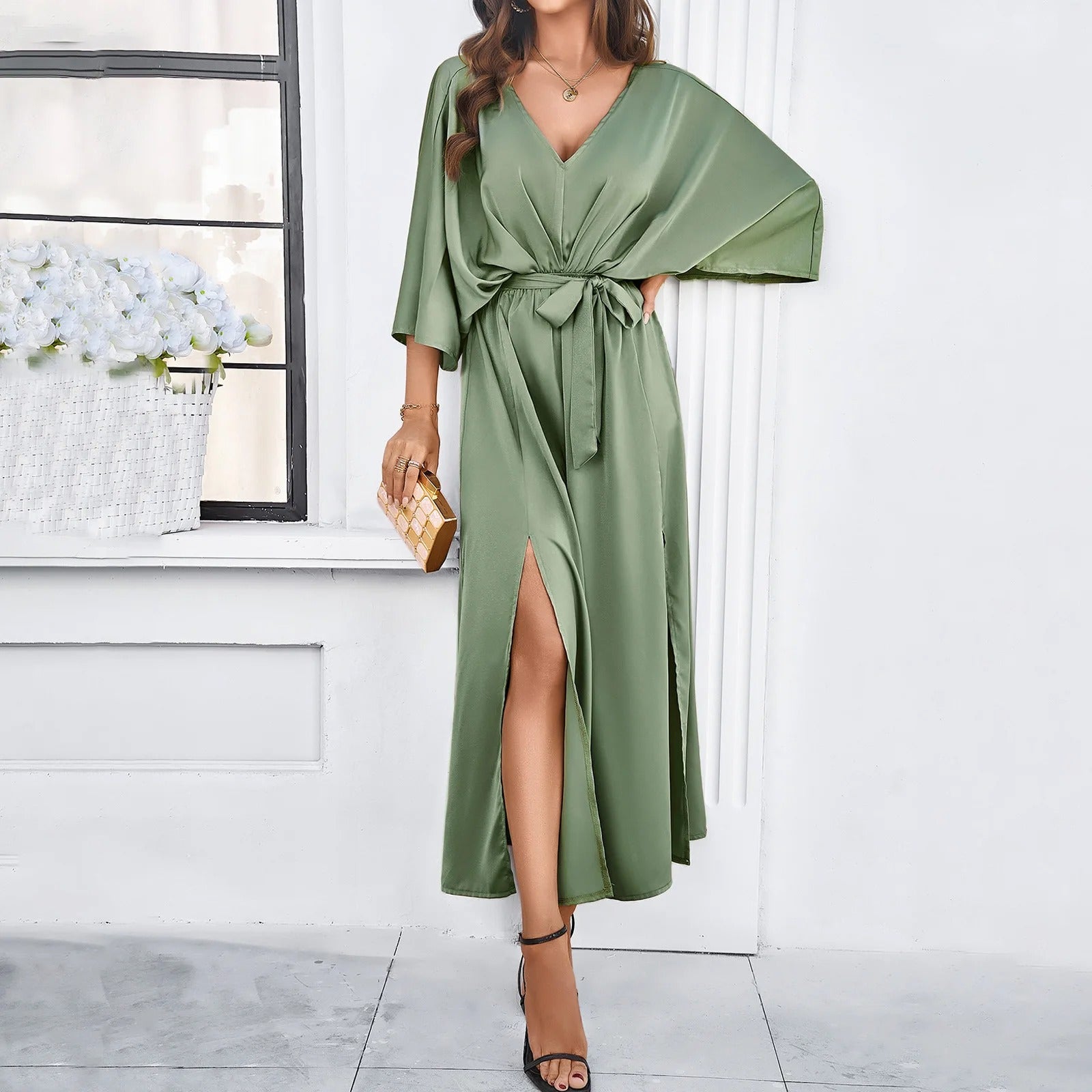Dames Maxi Jurk met V-hals, Vleermuismouw, Strikceintuur en Split Groen