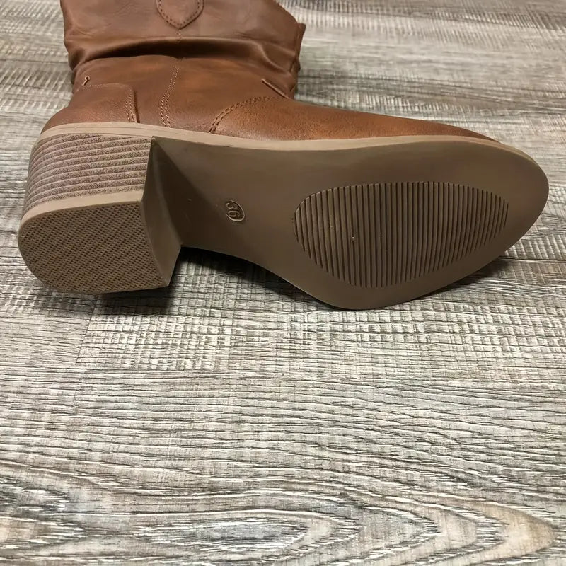 Women's Chunky Leather Boots | Stylish, Comfortable & Versatile