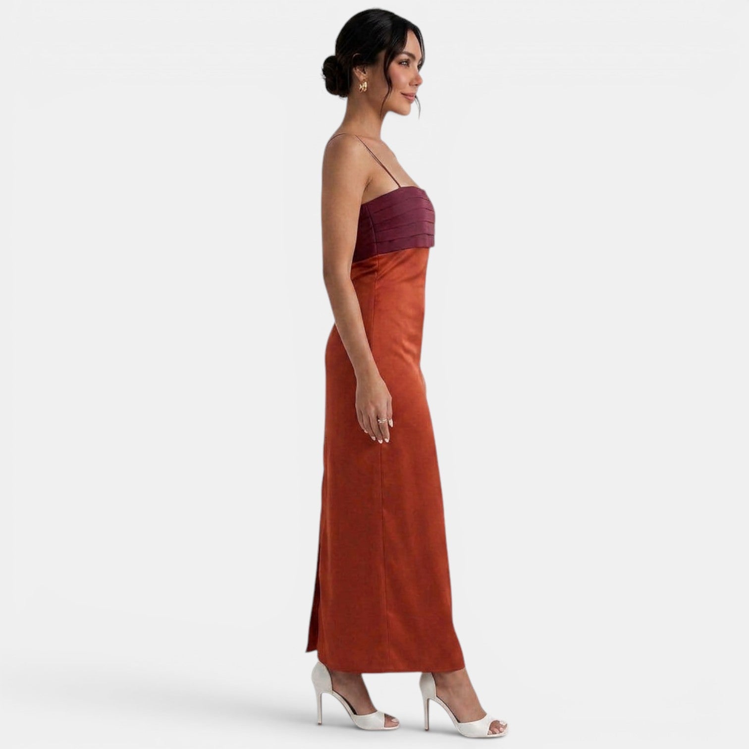 Elegant Two-Tone Maxi Dress