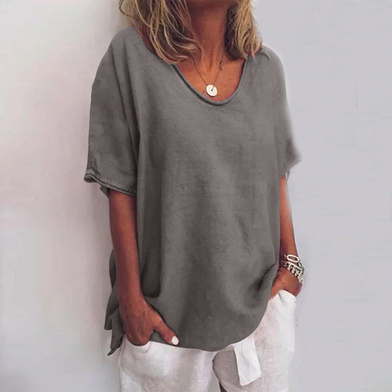 T-shirt da donna con scollo rotondo e maniche corte