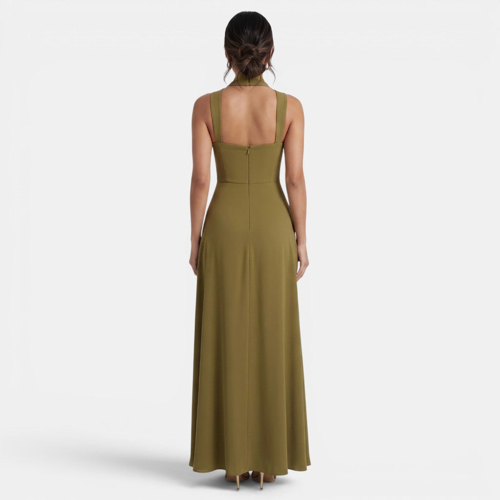 Abito minimalista aderente da donna