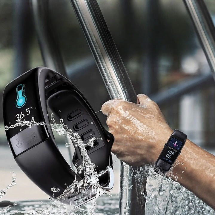 Smartwatch con monitoraggio ECG, frequenza cardiaca e pressione sanguigna