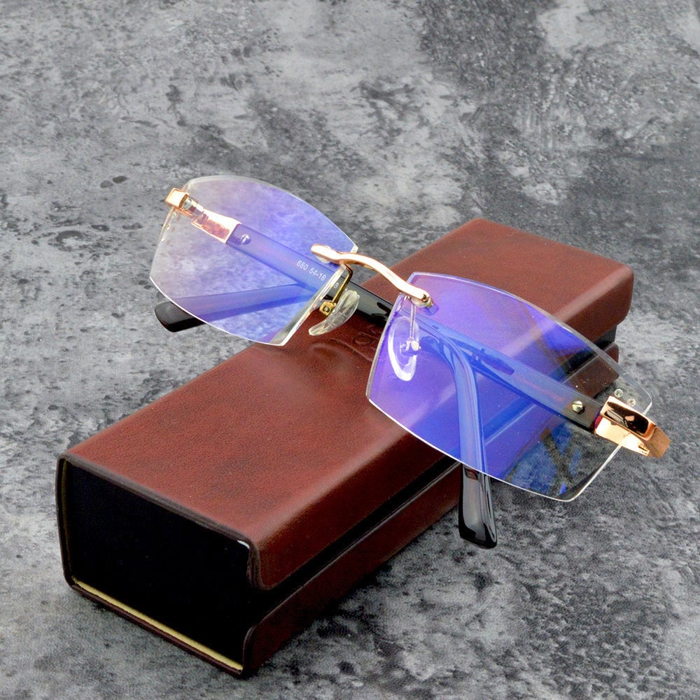 Intelligent Progressive Reading Glasses | Ultralight & Blue Light Filter | For Near & Far Vision | Titanium TR90 Frame