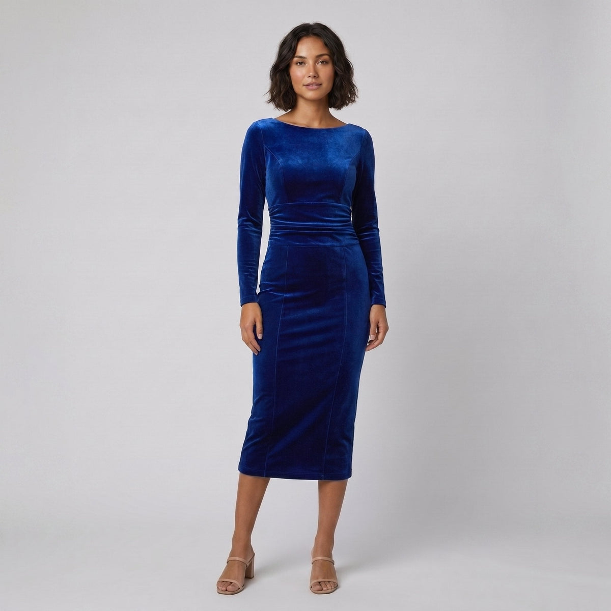 Women's Velvet Bodycon Party Dress | Long Sleeve Boat Neck Evening Dress for Christmas Parties and Winter Occasions