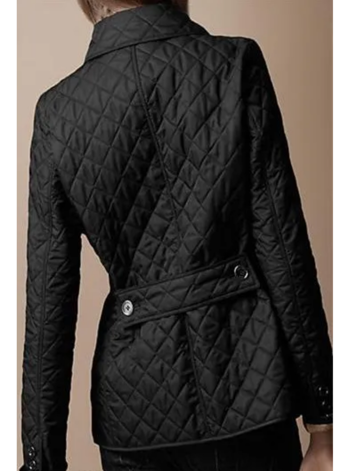 Stylish women's quilted jacket with turned-down collar, ideal for casual autumn & winter fashion.