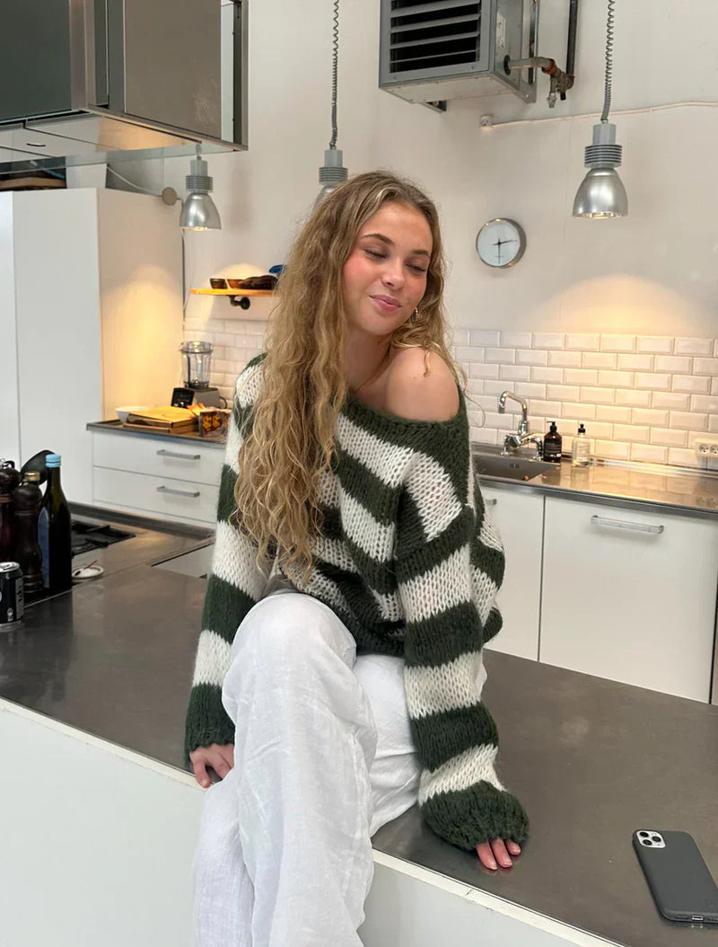 Women's Striped Sweater | Casual & Comfortable Fit | Soft Knitted Fabric