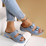 Women’s Walking Sandals – Cushioned Comfort with Adjustable Fit