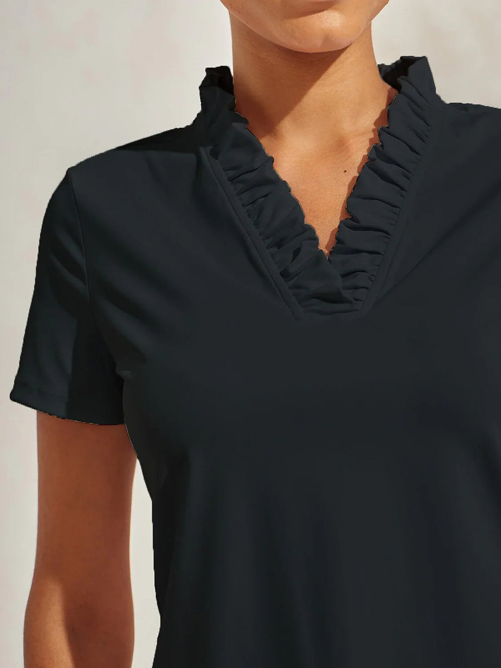 Women’s Ruffle V-Neck Golf Polo UPF50+
